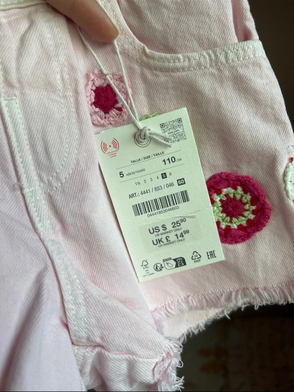 Zara Light Pink Denim Shorts with Crocheted Flower Appliqués